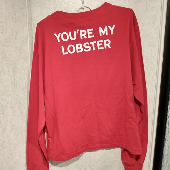 3/$10 🛍️ Friends You're My Lobster Long Sleeve Shirt - Picture 3 of 10